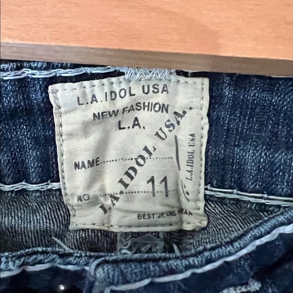 LA Idol USA Women's Denim Jeans with Contrast Stitching - Picture 6 of 7